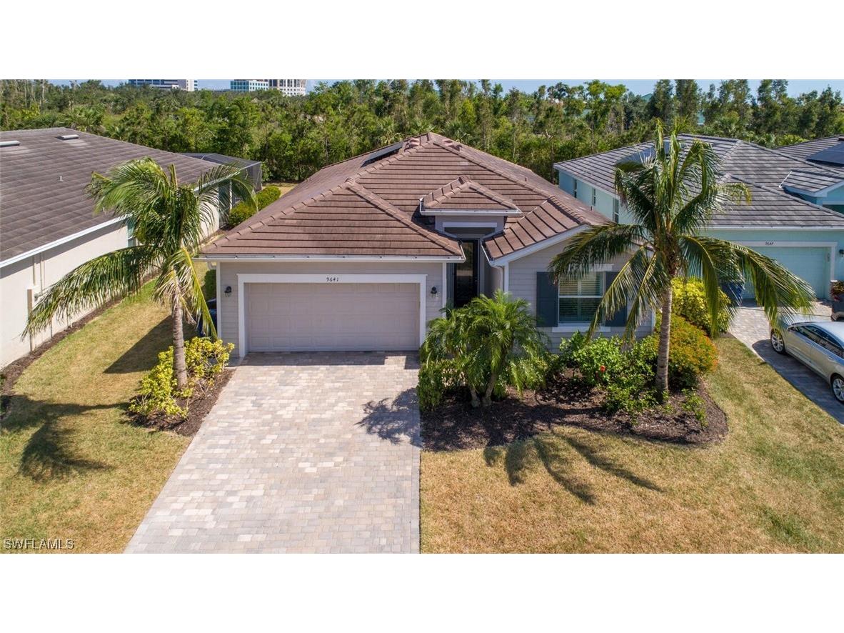 9641 Mirada Boulevard Fort Myers FL 33908 223037565 image1