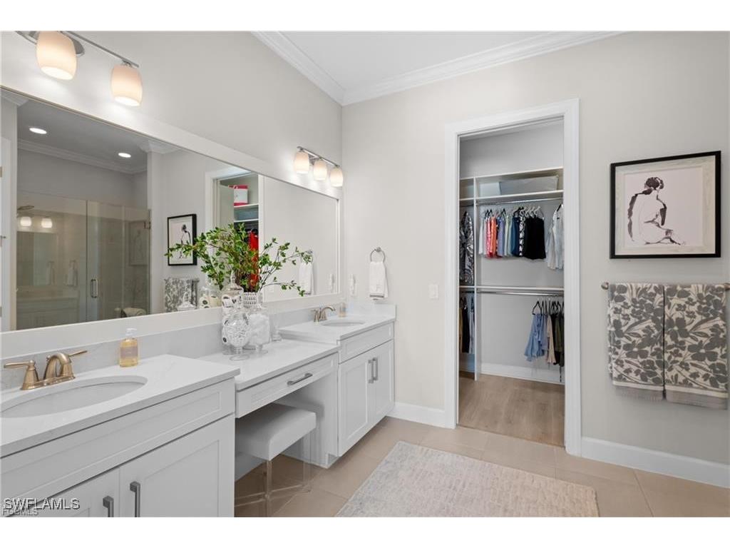 9642 Montelanico Loop #201 Naples FL 34119 225078191 image18