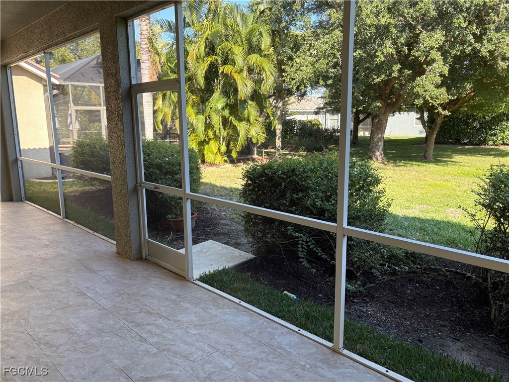 9649 Blue Stone Circle Fort Myers FL 33913 2025020583 image10