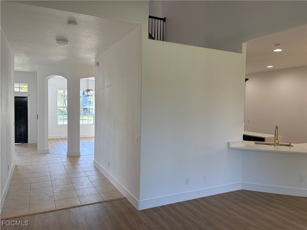 9649 Blue Stone Circle Fort Myers FL 33913 2025020583 image3