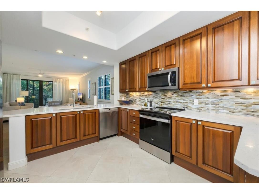 965 Sandpiper Street #J107 Naples FL 34102 226009248 image5