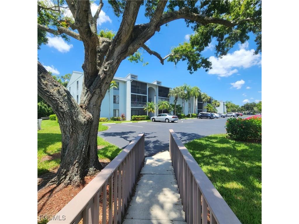 9650 Green Cypress Lane #23-G3 Fort Myers FL 33905 2025017437 image1