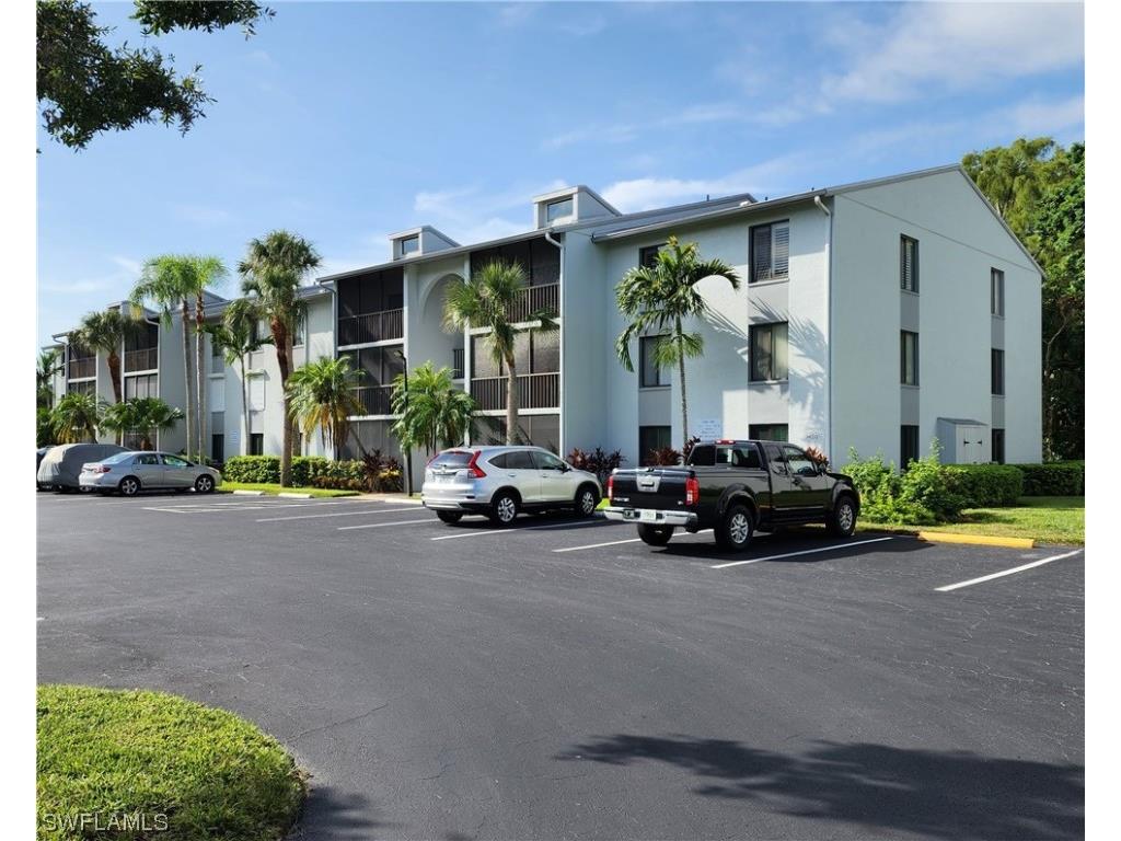 9650 Green Cypress Lane #4-D1 Fort Myers FL 33905 223058755 image1