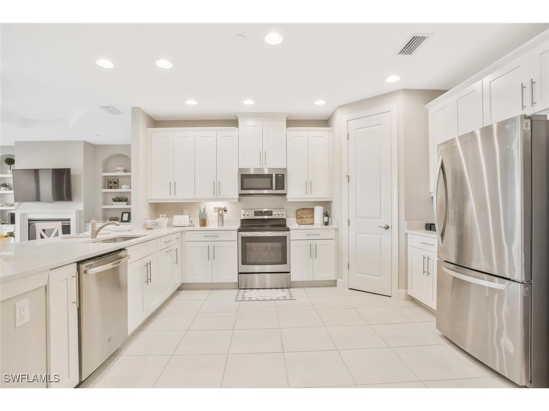 9650 Montelanico Loop #103 Naples FL 34119 225057706 image19