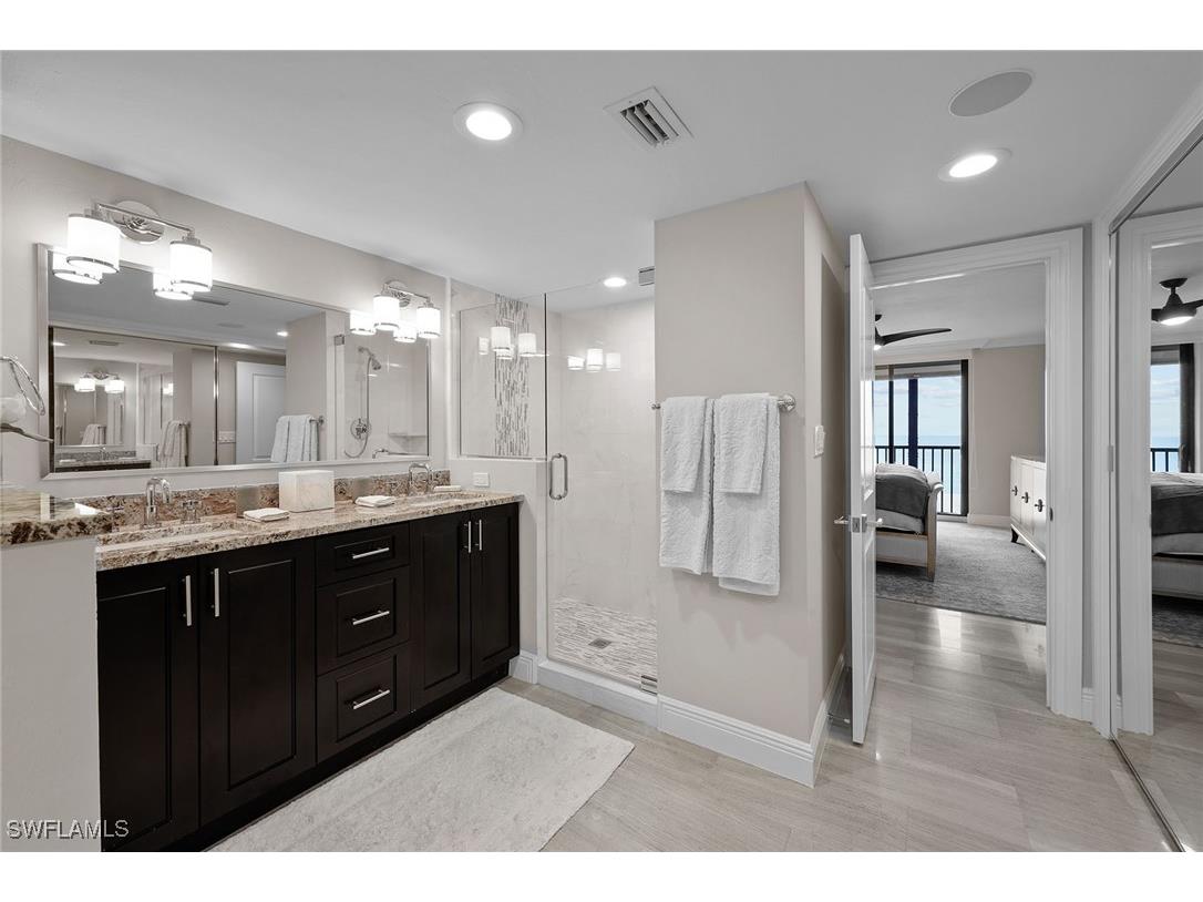 9653 Gulf Shore Drive #203 Naples FL 34108 225058782 image11