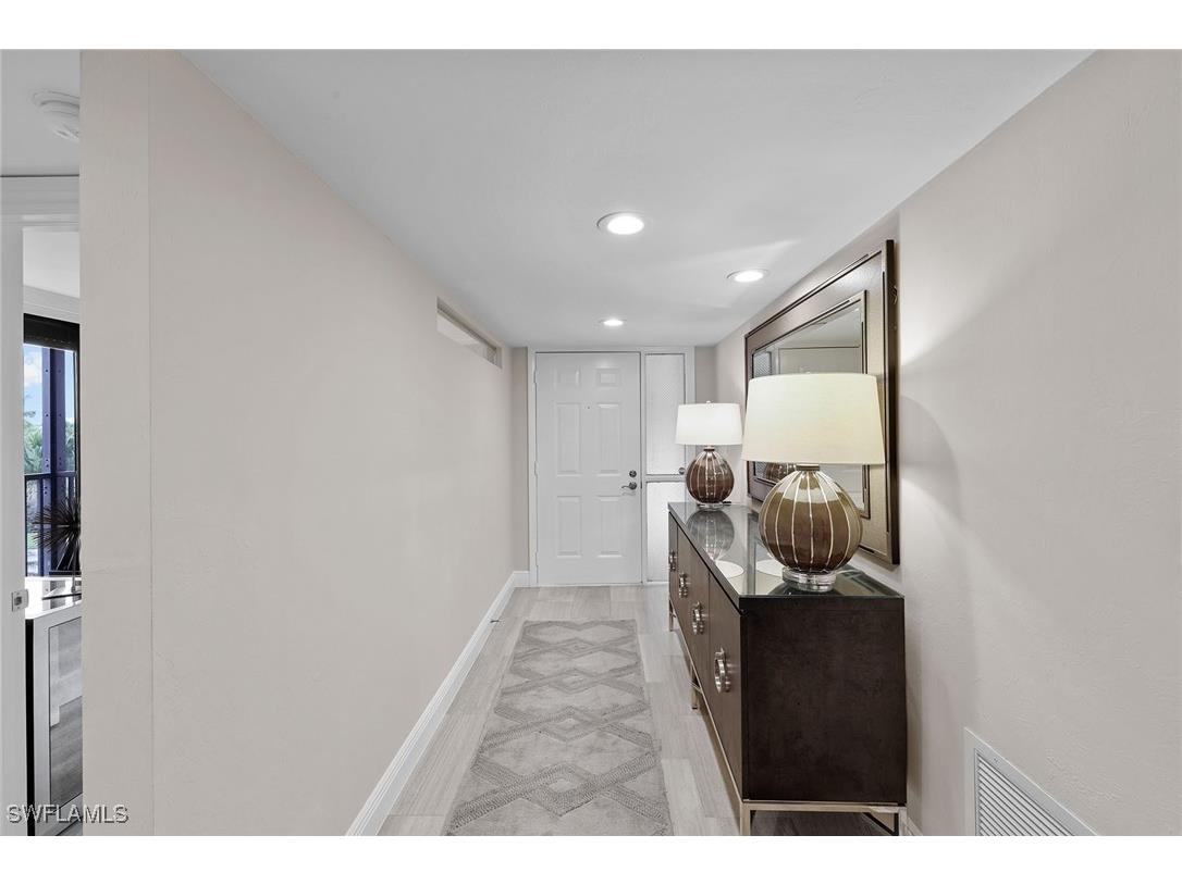 9653 Gulf Shore Drive #203 Naples FL 34108 225058782 image18