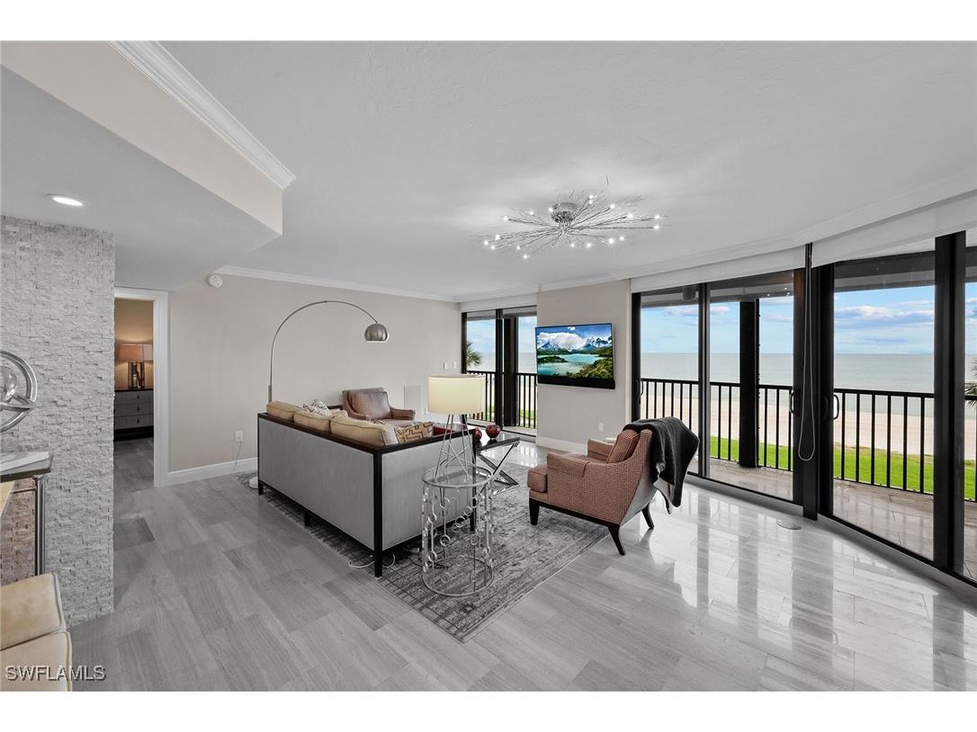 9653 Gulf Shore Drive #203 Naples FL 34108 225058782 image2