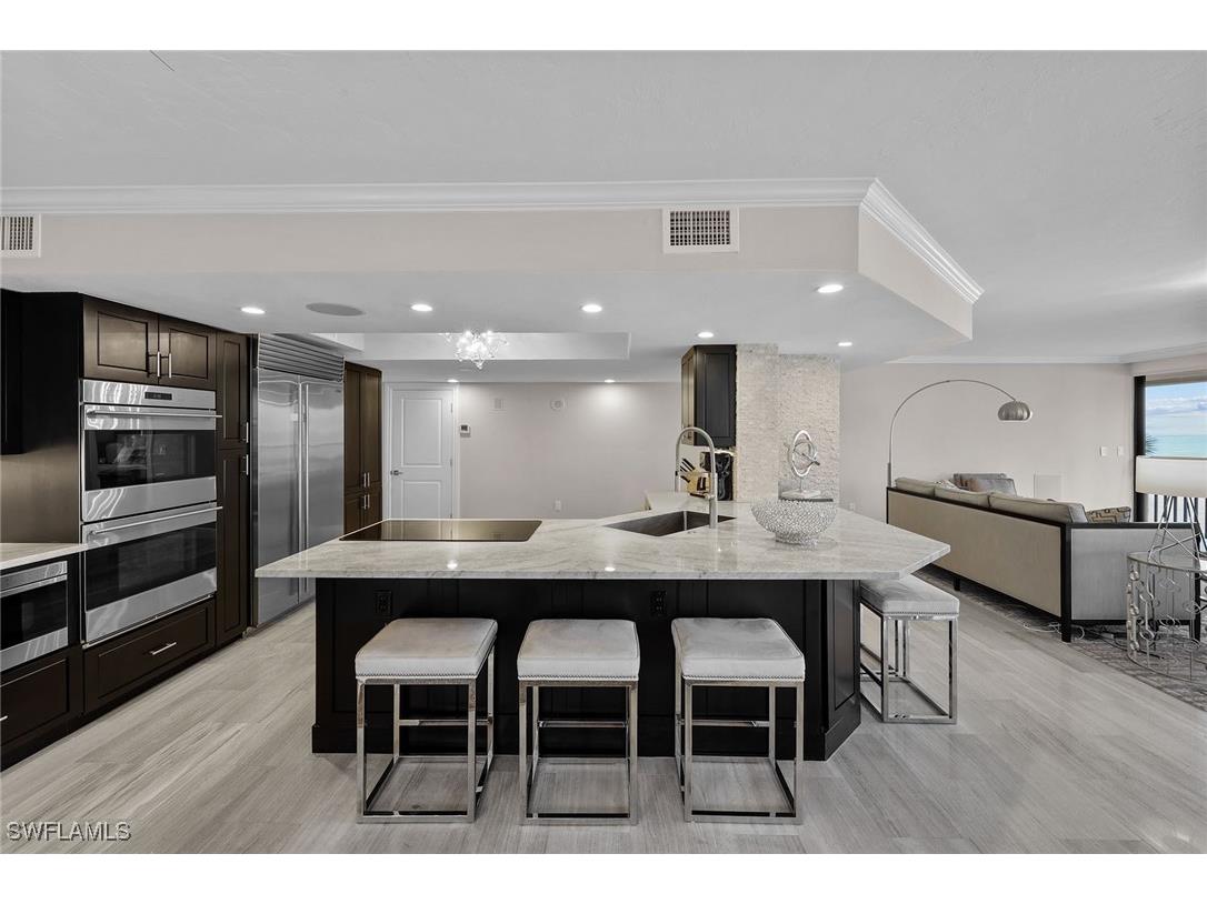 9653 Gulf Shore Drive #203 Naples FL 34108 225058782 image4