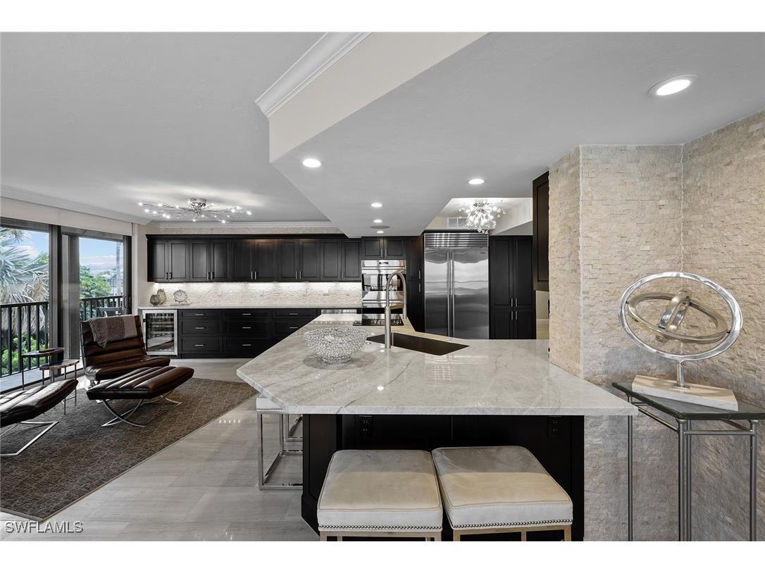 9653 Gulf Shore Drive #203 Naples FL 34108 225058782 image5