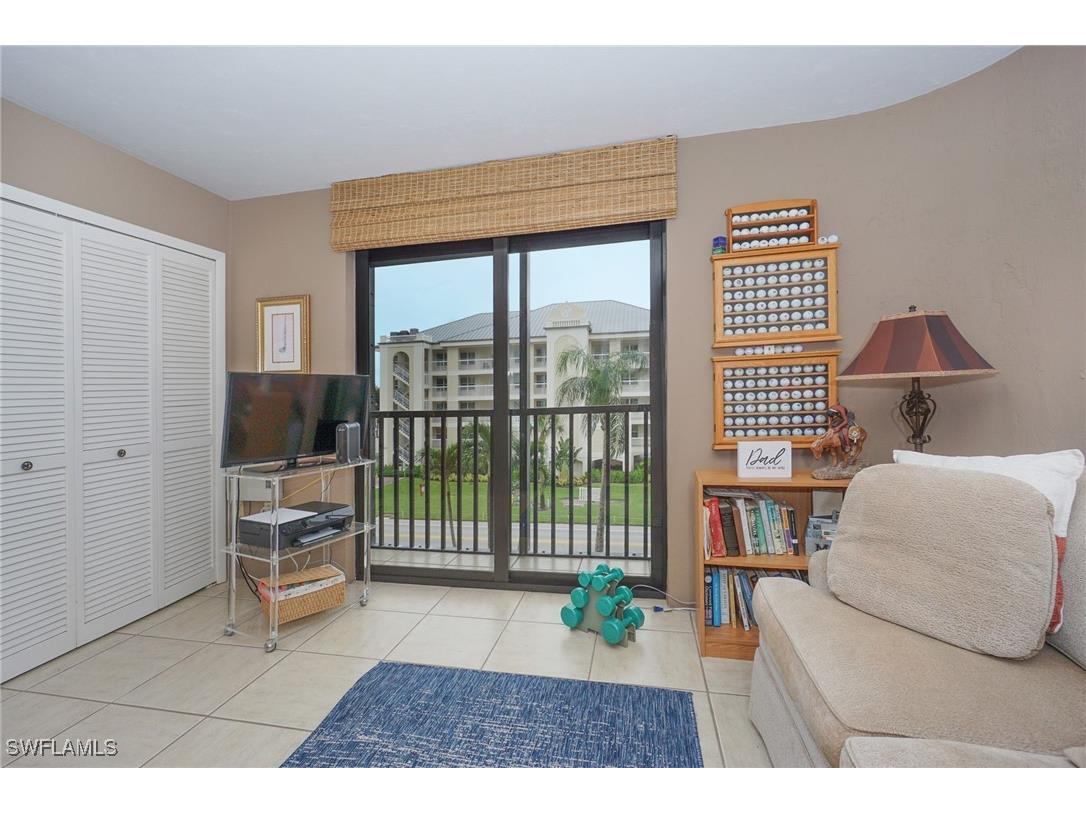 9653 Gulf Shore Drive #303 Naples FL 34108 225071583 image28