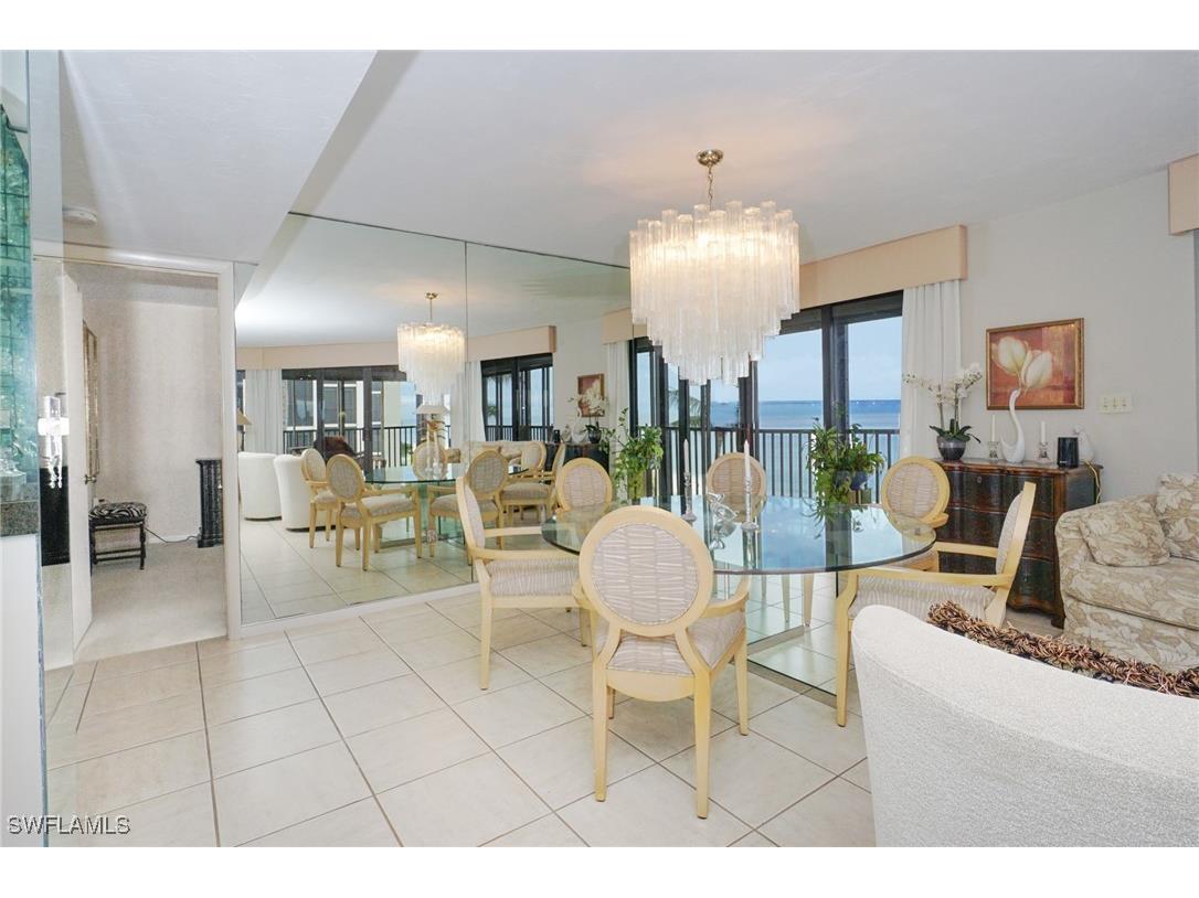 9653 Gulf Shore Drive #303 Naples FL 34108 225071583 image8