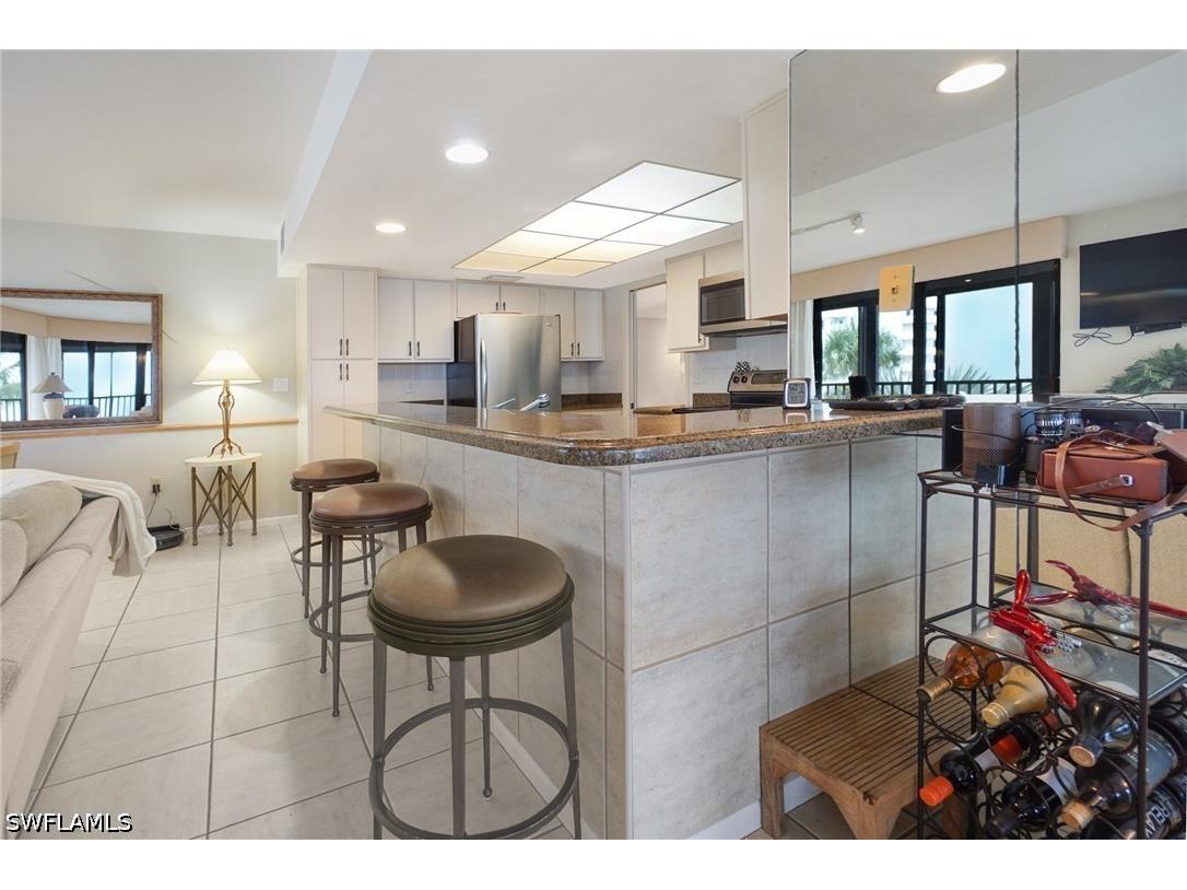 9653 Gulf Shore Drive #303 Naples FL 34108 226012807 image16