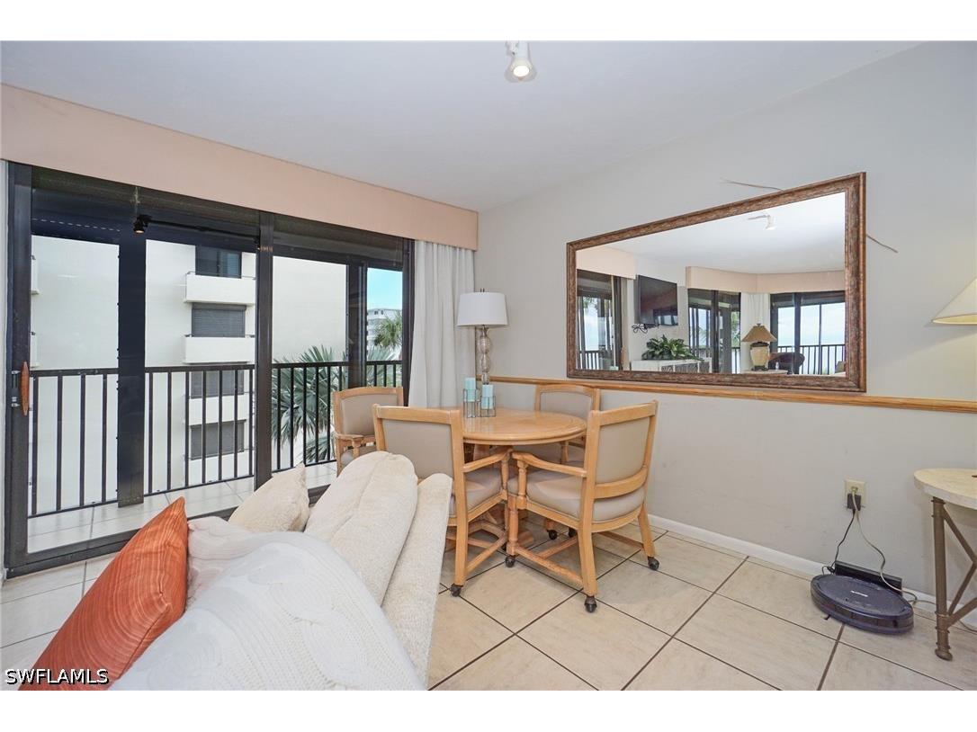 9653 Gulf Shore Drive #303 Naples FL 34108 226012807 image17