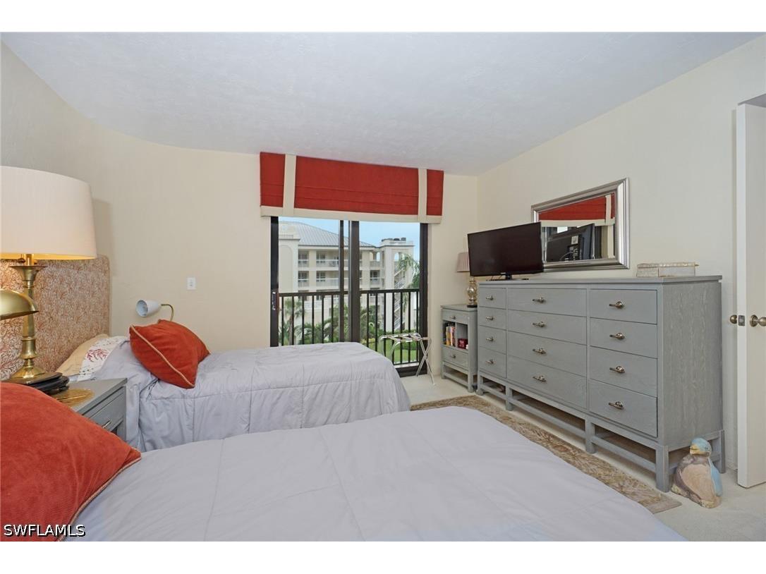 9653 Gulf Shore Drive #303 Naples FL 34108 226012807 image24