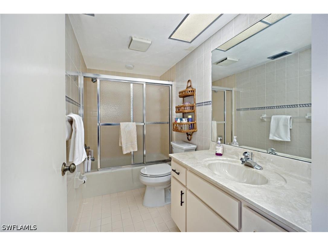 9653 Gulf Shore Drive #303 Naples FL 34108 226012807 image26