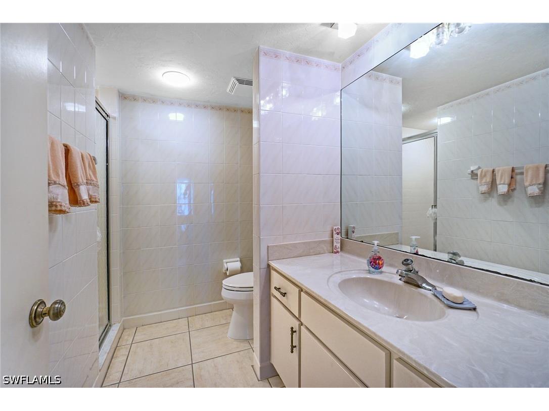 9653 Gulf Shore Drive #303 Naples FL 34108 226012807 image29