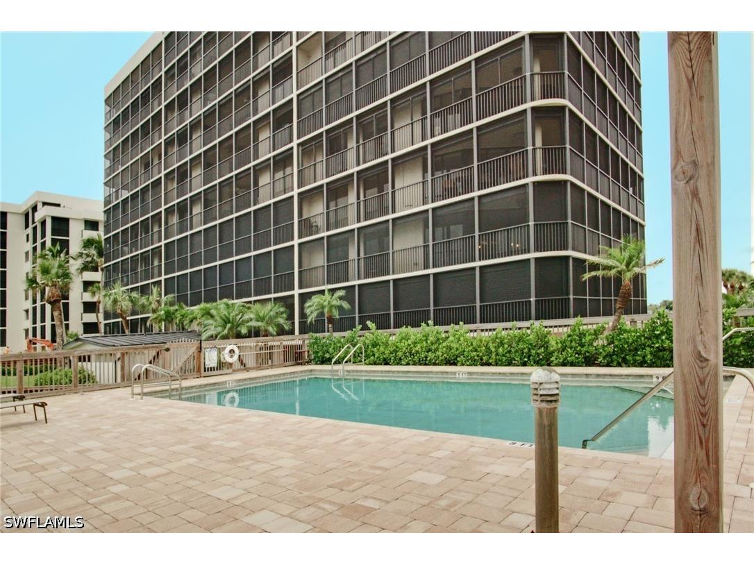 9653 Gulf Shore Drive #303 Naples FL 34108 226012807 image32