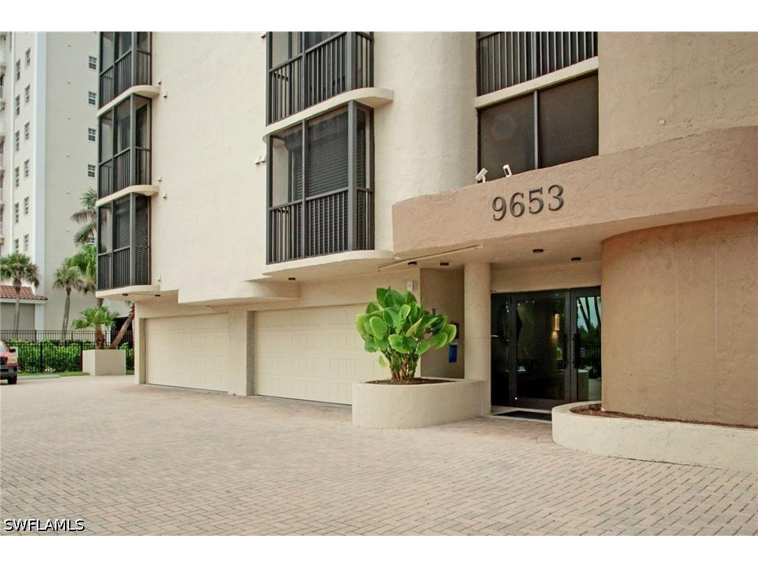 9653 Gulf Shore Drive #303 Naples FL 34108 226012807 image4