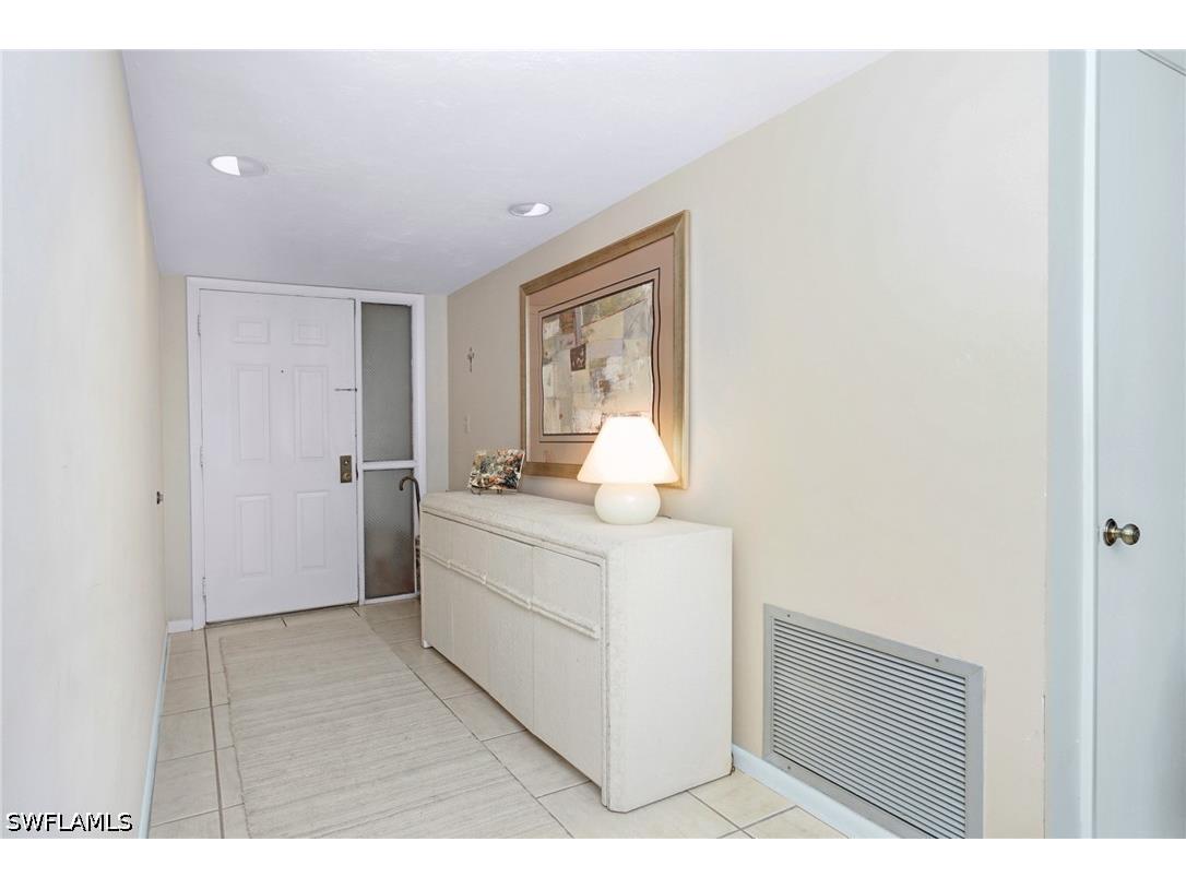 9653 Gulf Shore Drive #303 Naples FL 34108 226012807 image6