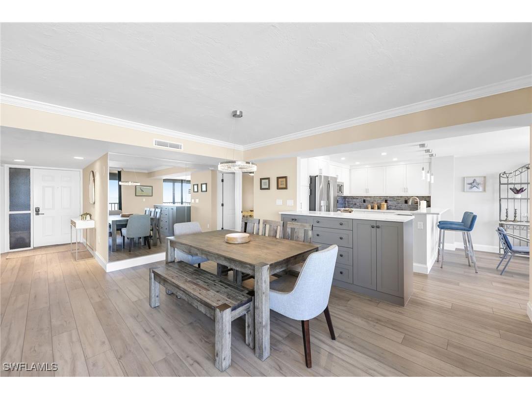 9653 Gulf Shore Drive #402 Naples FL 34108 225077633 image11