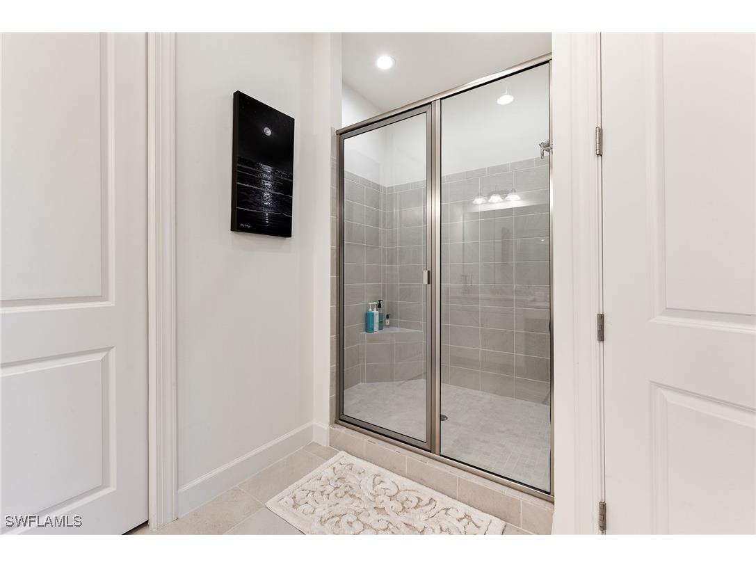 9653 Montelanico Loop #202 Naples FL 34119 225080787 image18