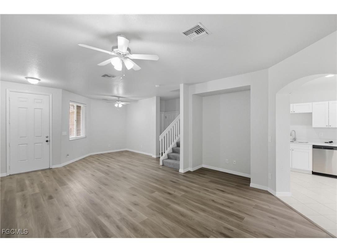 9656 Roundstone Circle Fort Myers FL 33967 2025017764 image10