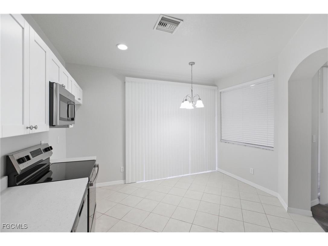 9656 Roundstone Circle Fort Myers FL 33967 2025017764 image14