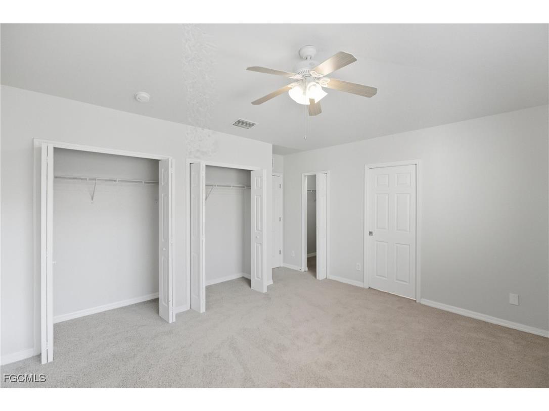 9656 Roundstone Circle Fort Myers FL 33967 2025017764 image28