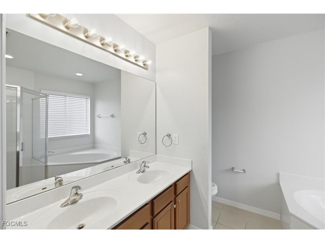 9656 Roundstone Circle Fort Myers FL 33967 2025017764 image31