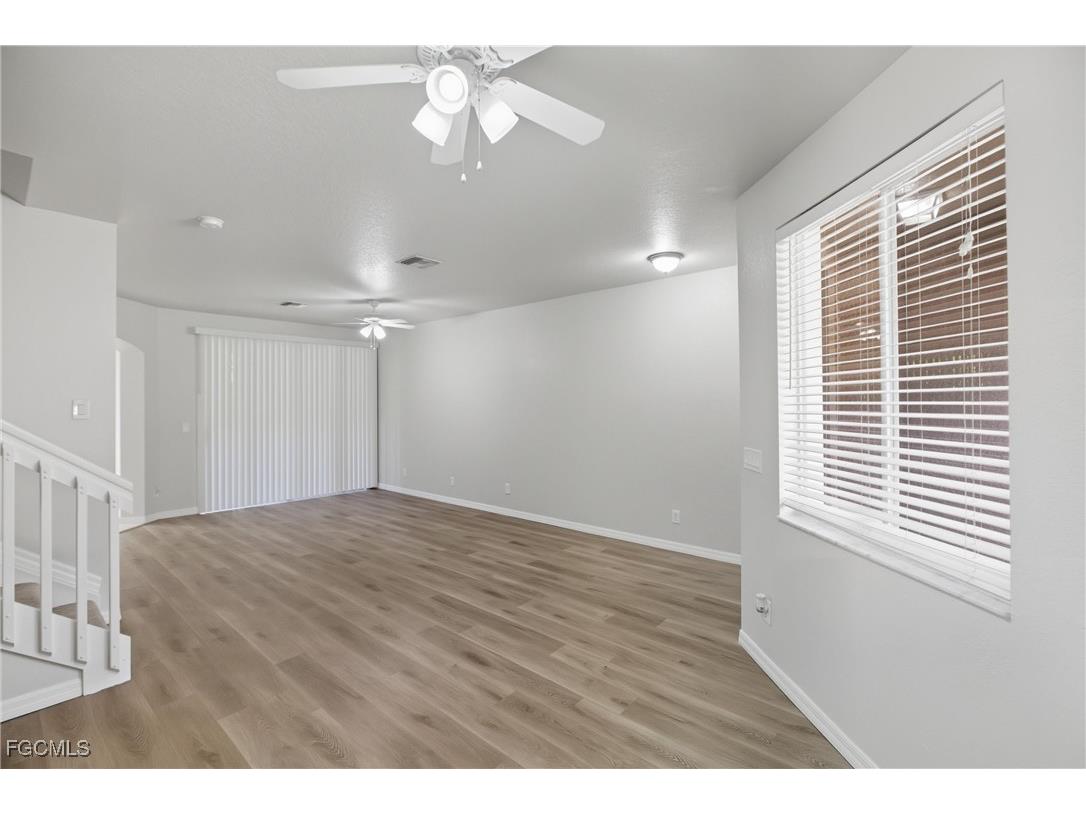 9656 Roundstone Circle Fort Myers FL 33967 2025017764 image7