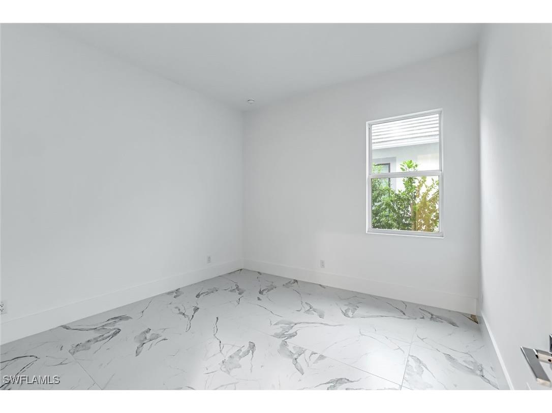 9659 Moonflower Court Naples FL 34114 225066471 image18