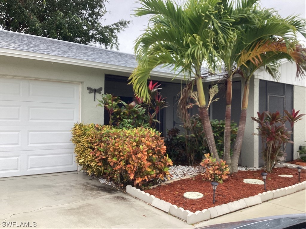 966 Charlemagne Boulevard Naples FL 34112 224003151 image1