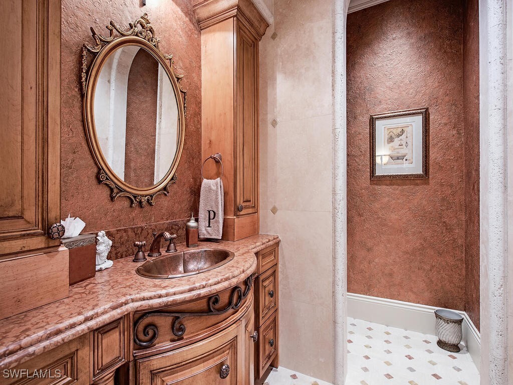 9663 Mashie Court Naples FL 34108 225042180 image41