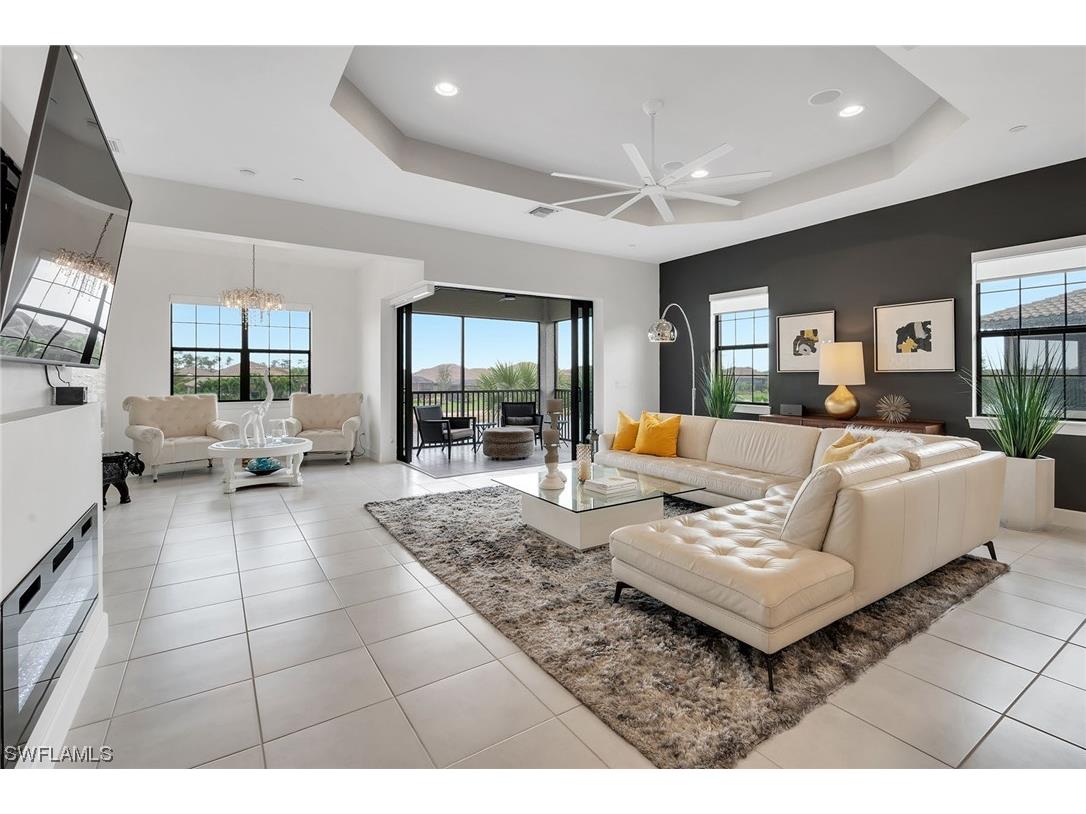 9673 Montelanico Loop #204 Naples FL 34119 223018400 image1