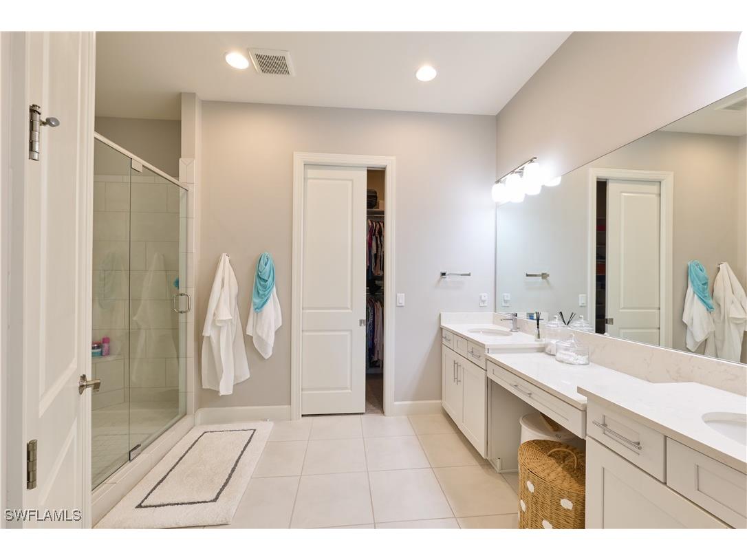 9673 Montelanico Loop #204 Naples FL 34119 226004936 image19