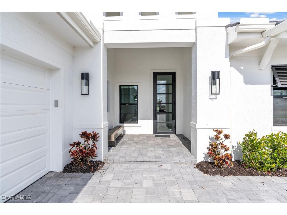 9675 Moonflower Court Naples FL 34110 225083939 image2