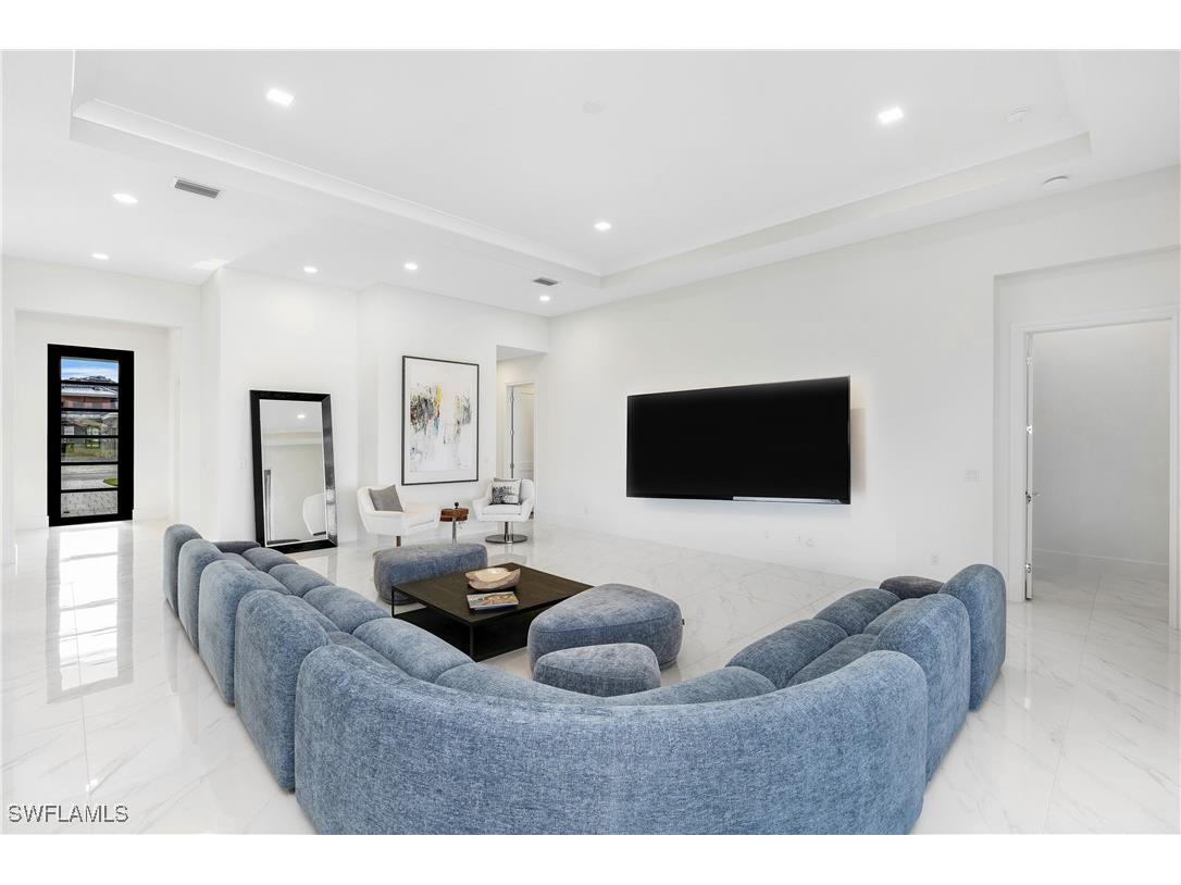 9675 Moonflower Court Naples FL 34110 225083939 image3