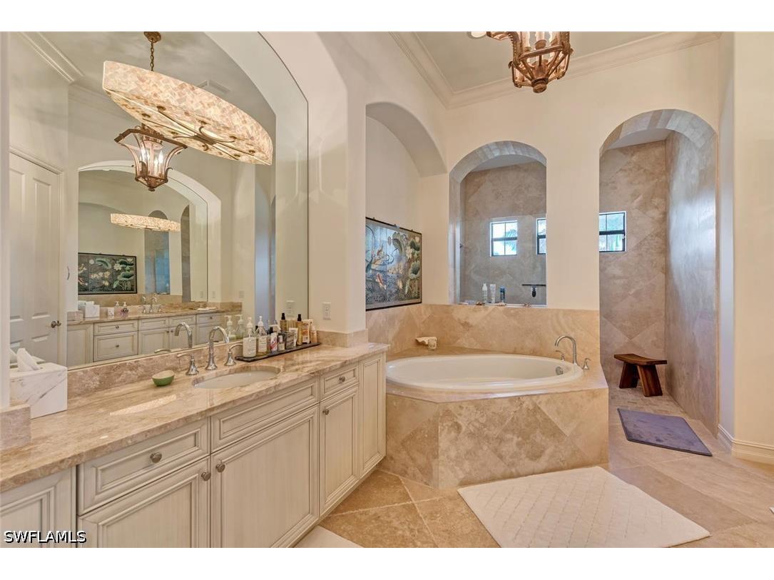 9683 Lipari Court Naples FL 34113 226018607 image16