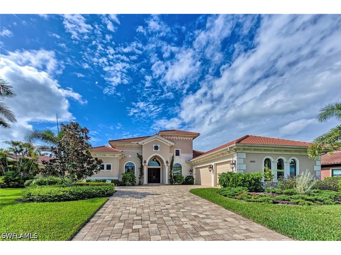 9683 Lipari Court Naples FL 34113 226018607 image4