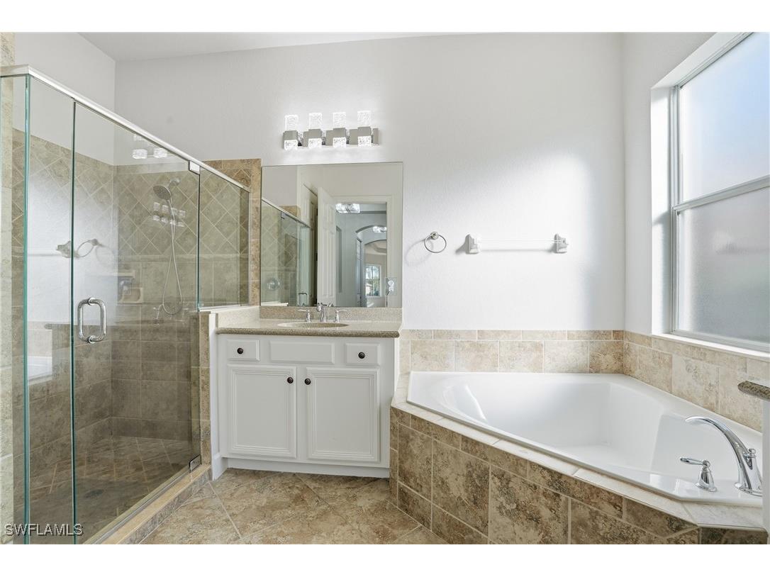 9685 Cobalt Cove Circle Naples FL 34120 225083412 image22