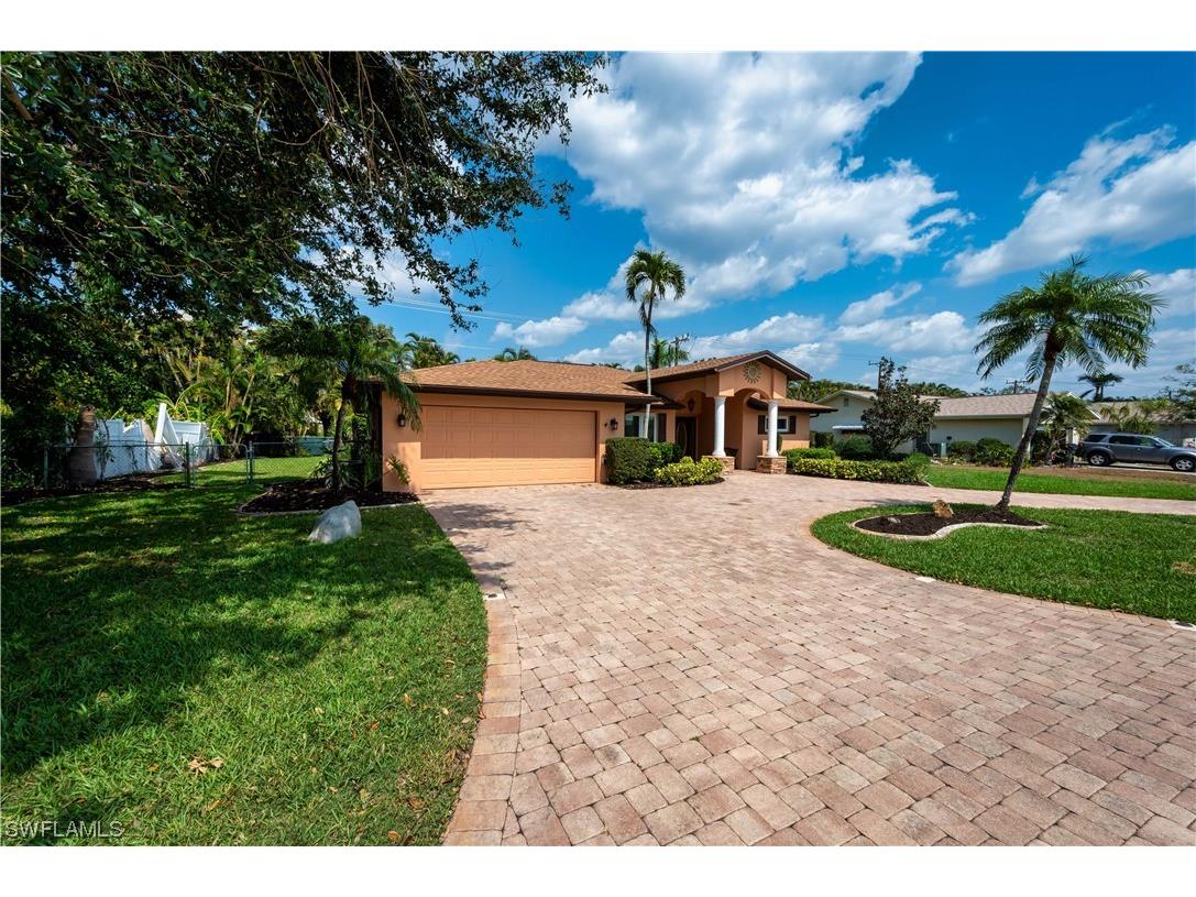 969 N Town And River Drive Fort Myers FL 33919 223019311 image1