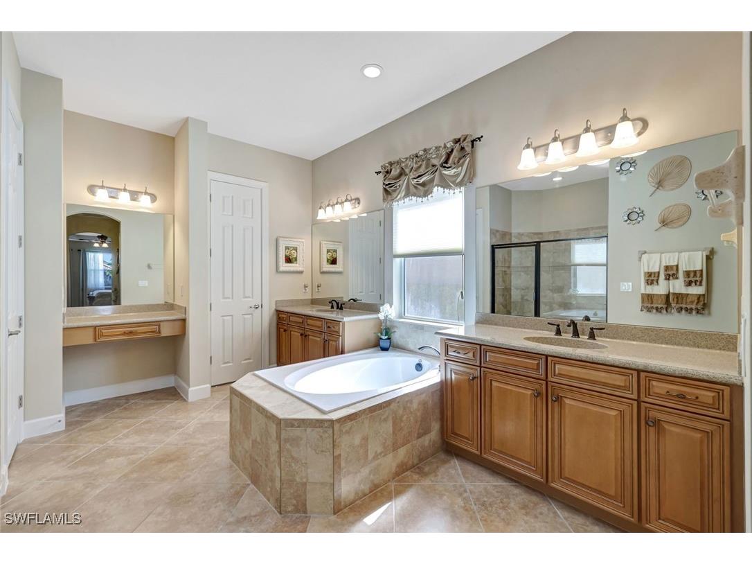 9693 Cobalt Cove Circle Naples FL 34120 225056680 image22