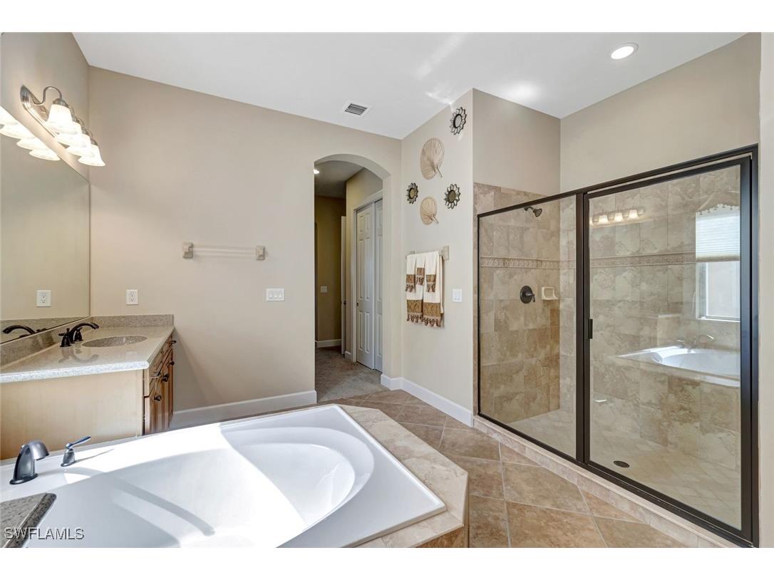 9693 Cobalt Cove Circle Naples FL 34120 225056680 image23