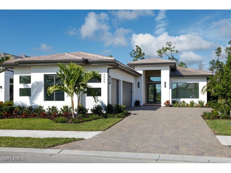 9696 Moonflower Lane Naples FL 34120 225065159 image1