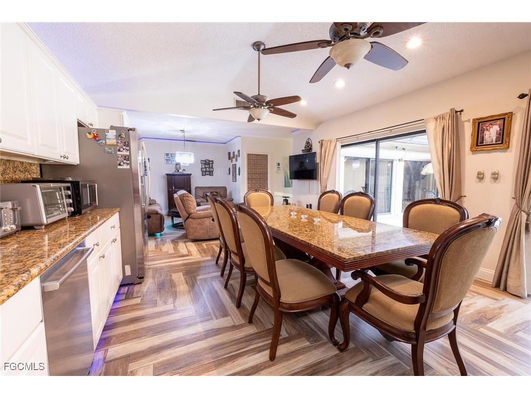 9697 Galley Court Fort Myers FL 33919 2025014333 image31