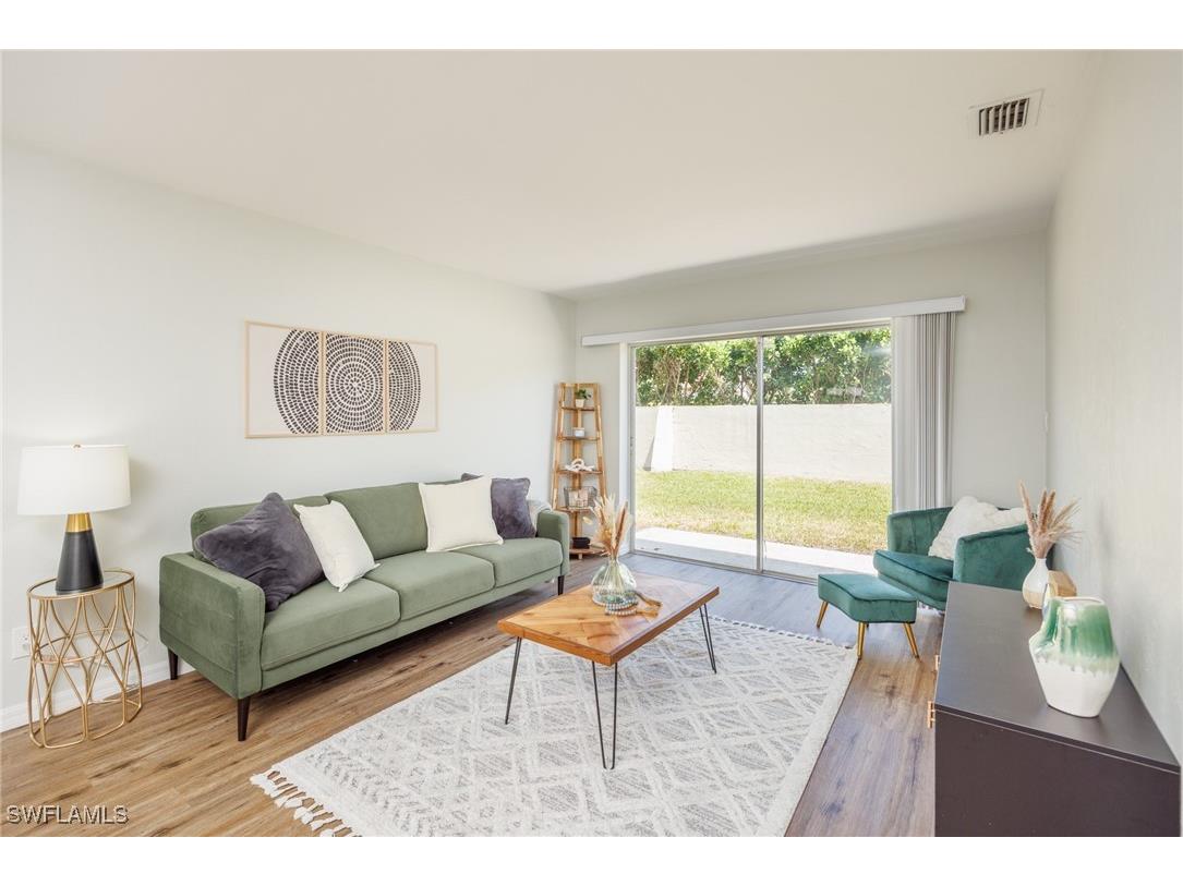 97 Bennington Drive Fort Myers FL 33919 224026426 image1