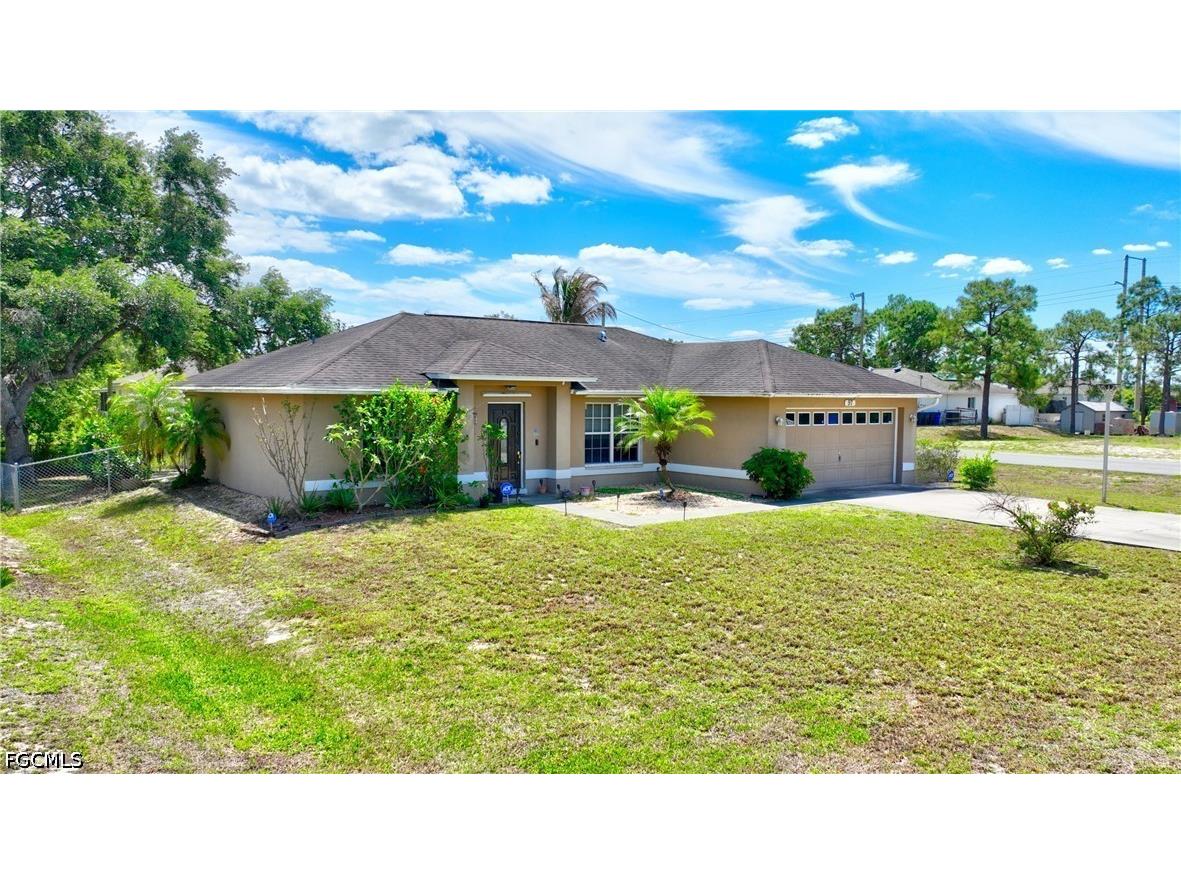97 Blackstone Drive Fort Myers FL 33913 2026017528 image2