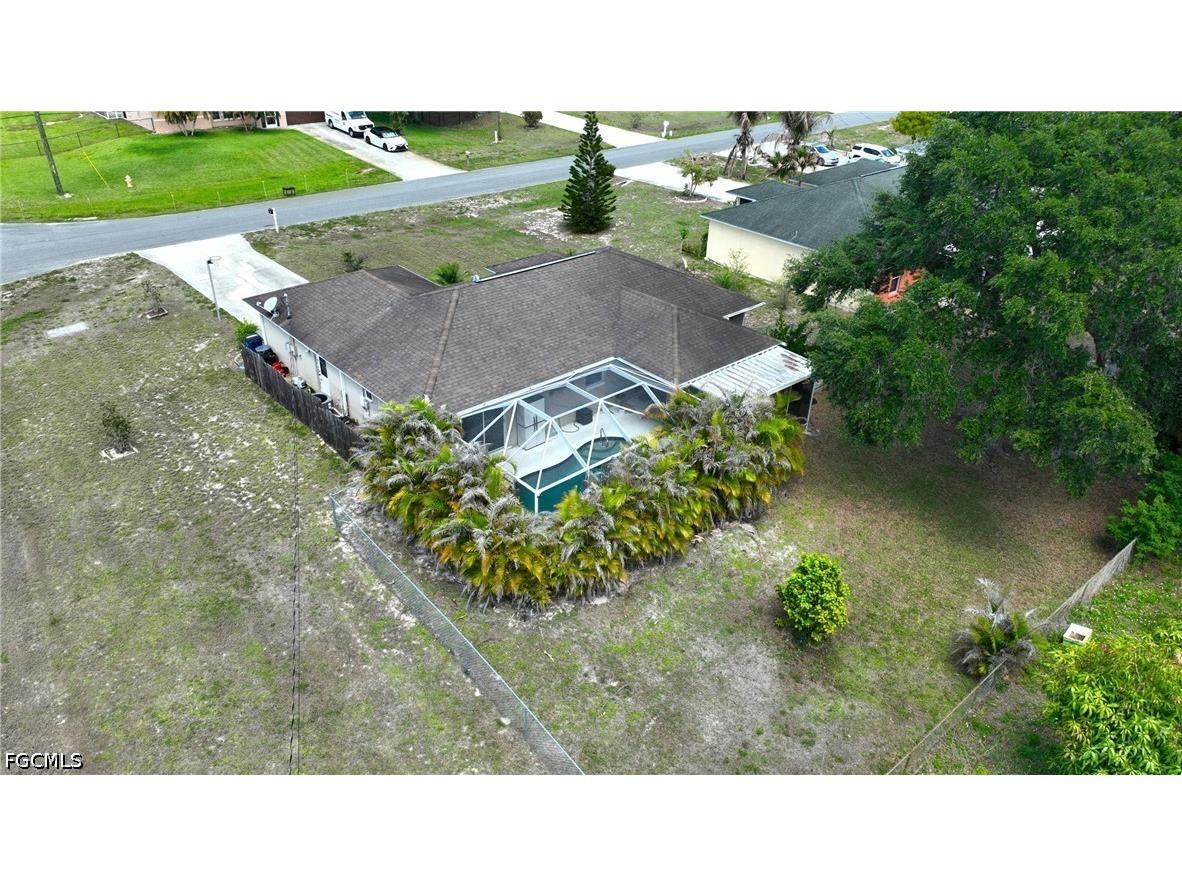 97 Blackstone Drive Fort Myers FL 33913 2026017528 image4