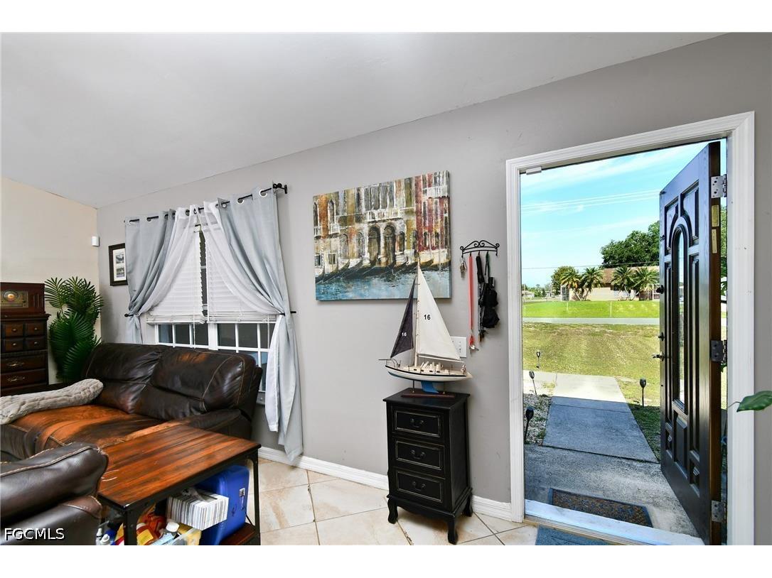 97 Blackstone Drive Fort Myers FL 33913 2026017528 image6