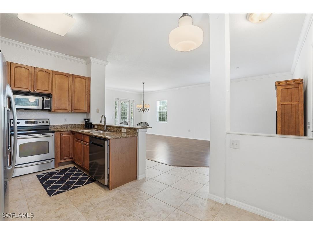 970 Peggy Circle #604 Naples FL 34113 225084747 image13